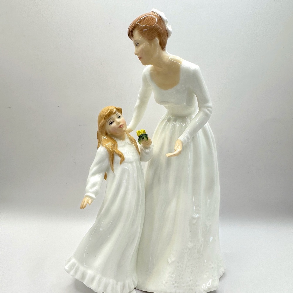 Royal Doulton Figurine Just for You HN3355 Vintage Royal Doulton Mother Daughter